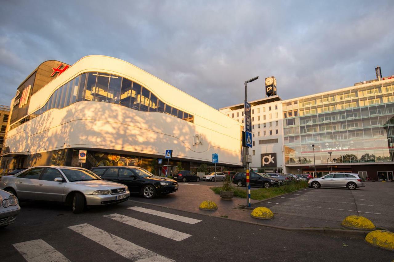City Center Apartment Aida Pärnu Eksteriør billede