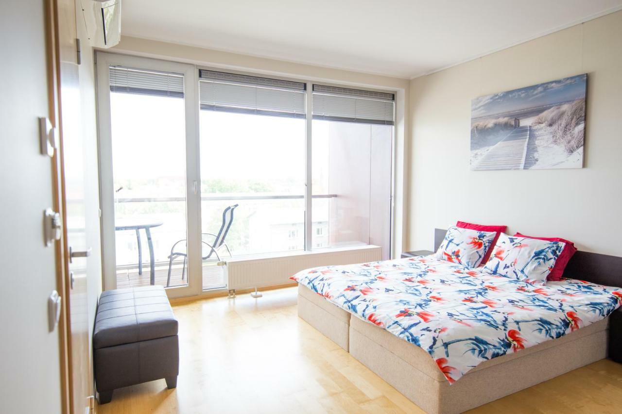 City Center Apartment Aida Pärnu Eksteriør billede